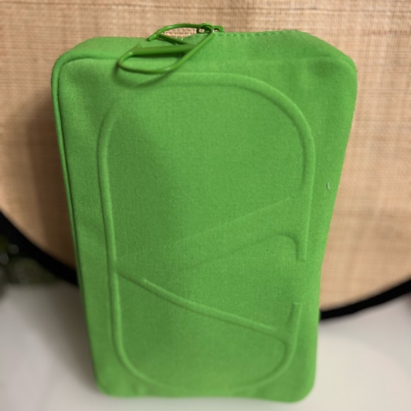 Valentino New Authentic Cosmetic bag - Picture 7 of 8